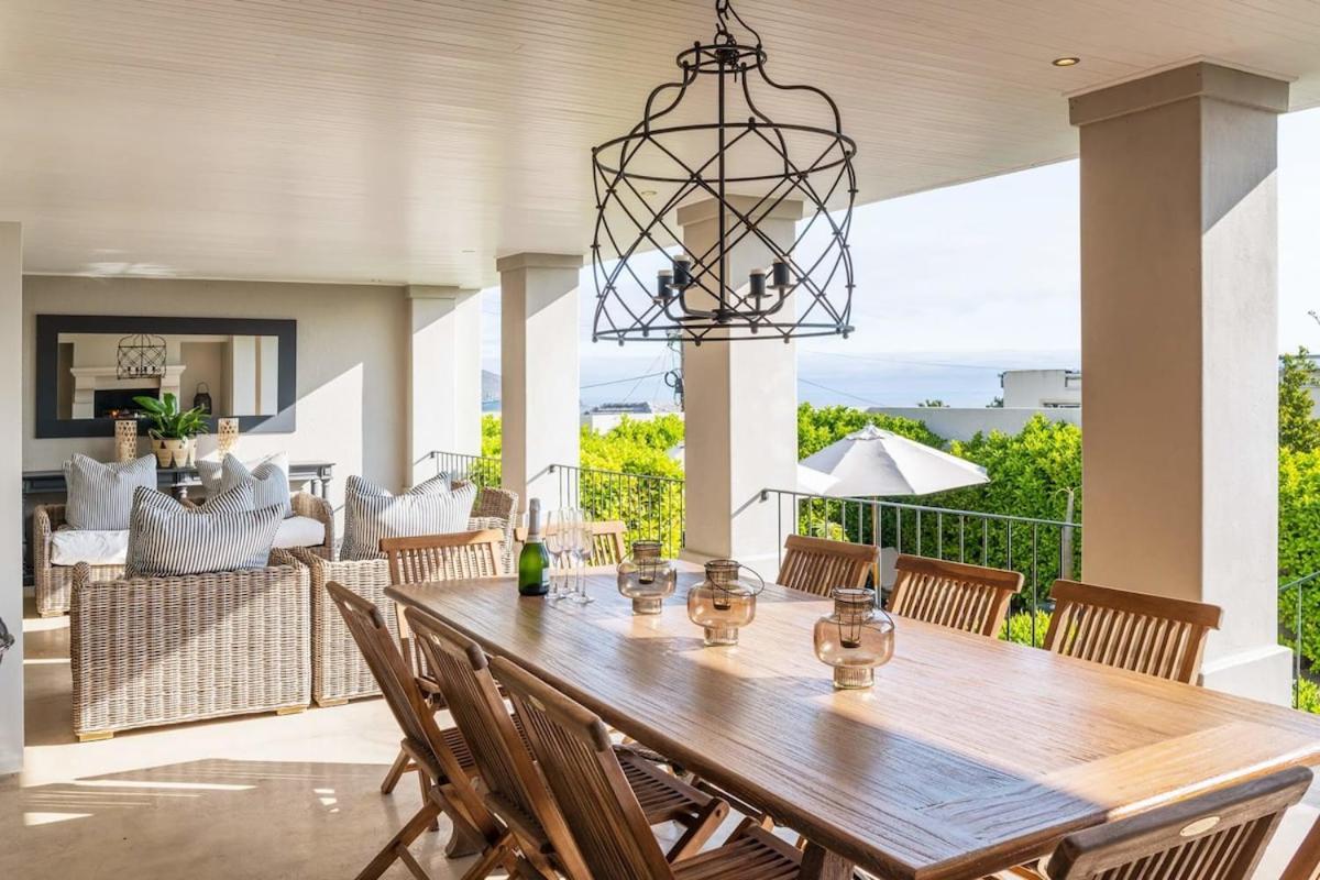 Lush Family Home In Prestigious Area Cape Town Exterior photo
